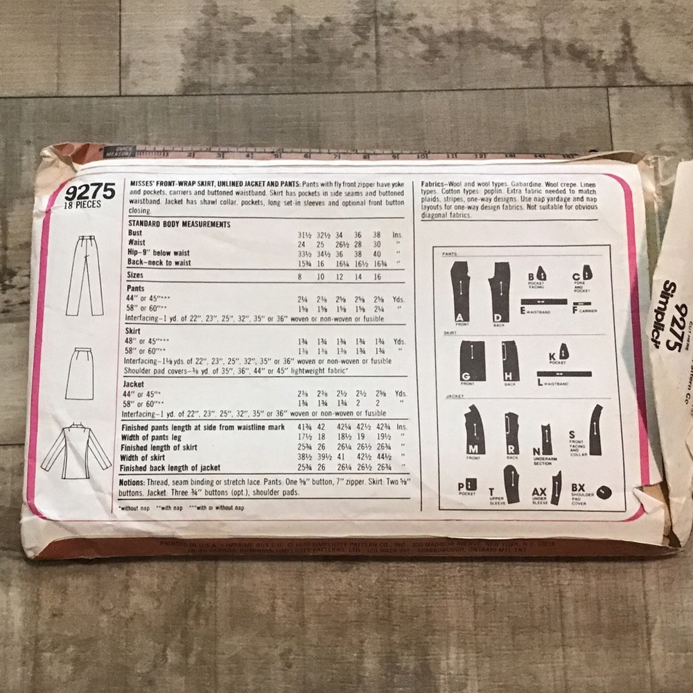 Simplicity Vintage Sewing Pattern - image 2